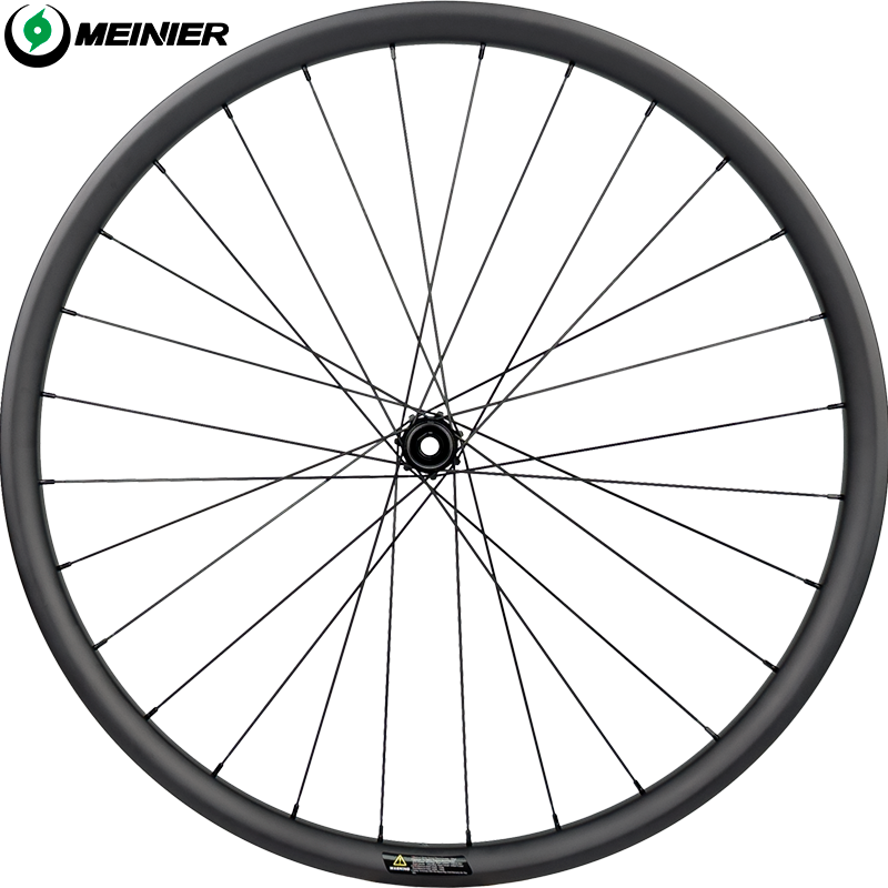High Quality Carbon MTB Wheelset 29 Inch 28 Hole 30mm Rim Depth Carbon Clincher Wheel Disc Brake Mountain Bike Wheel Set