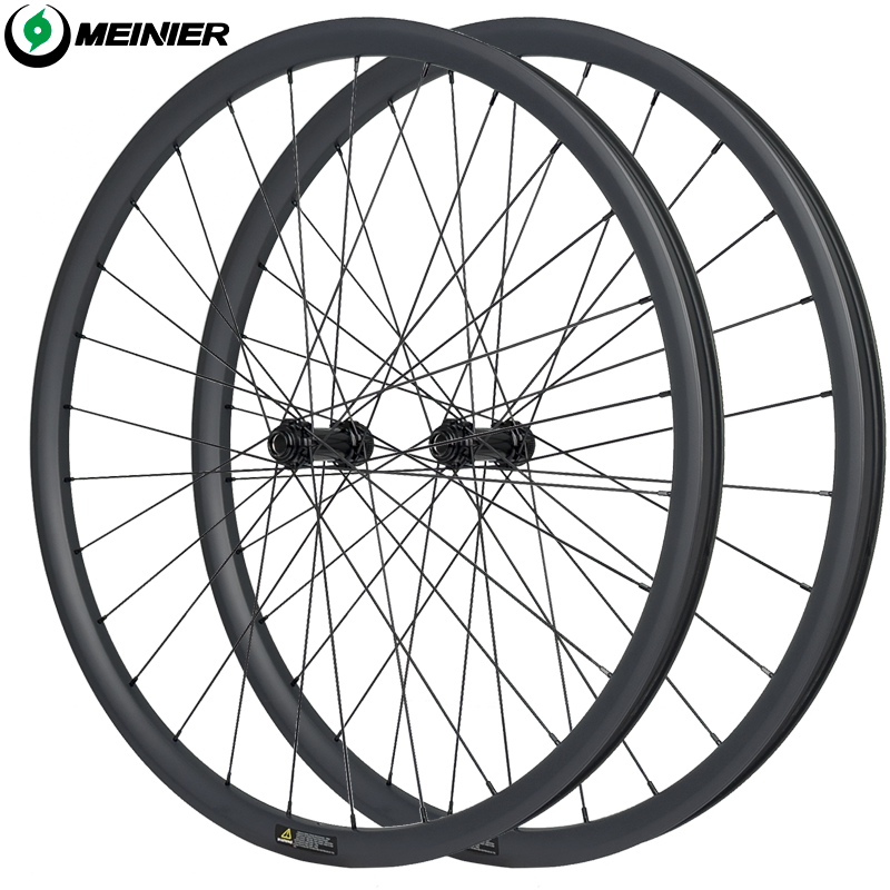 High Quality Carbon MTB Wheelset 29 Inch 28 Hole 30mm Rim Depth Carbon Clincher Wheel Disc Brake Mountain Bike Wheel Set