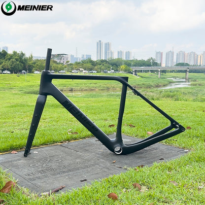 G23 Gravel Bike Frameset Max 700Cx47C Tires Internal Cable Routing Carbon Fiber Road Bike Frame Disc Brake for All-road