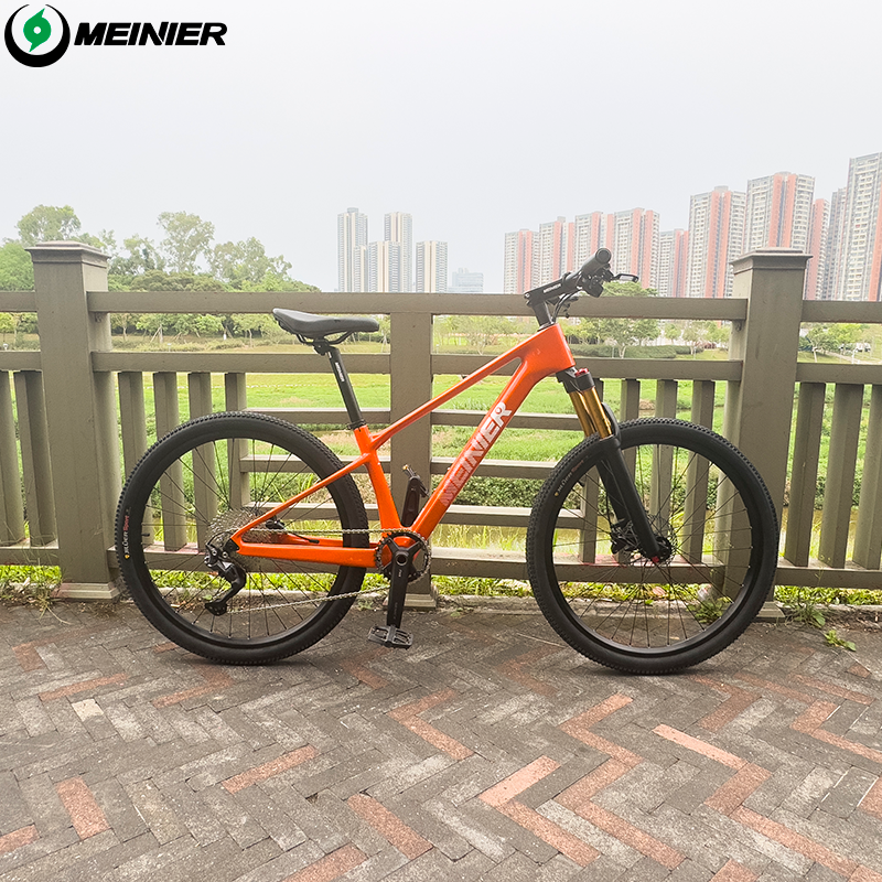 MEINIER Snake26 Air 26 Inch Carbon Fiber Mountain Bike DEORE M4120 10Speed Disc Brake Teen MTB