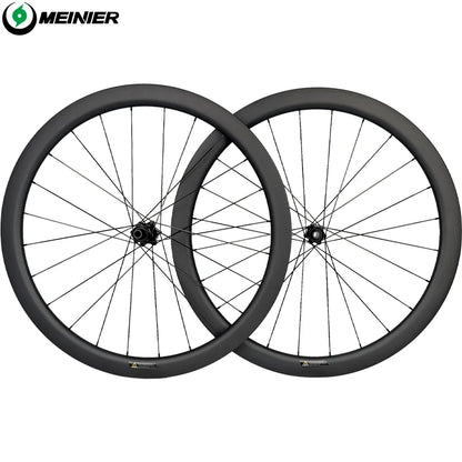 Lightweight 700C Carbon Road Bike Wheelset 50MM Rim Depth Disc Brake Wheelset Clincher