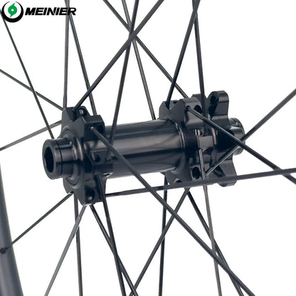 Durable Carbon Gravel Wheelset 700C 24 Hole Disc Brake Road Bike Wheel Set  Gravel Bike Clincher Width 31mm