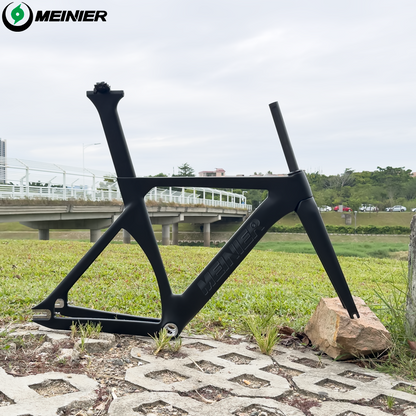 MEINIER Upgraded T1000 Carbon Track Frameset Max 700Cx25C Tire Fixed Gear Frame for Bike Racing Racing